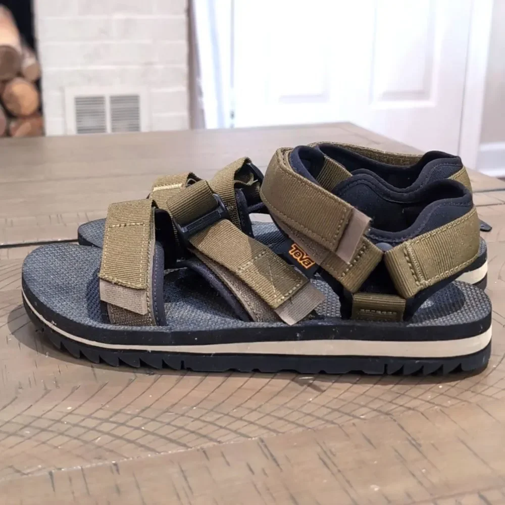 Teva Cross Strap Trail Men's Sandals Olive Black Vibram Mega Grip Soles Sz 9